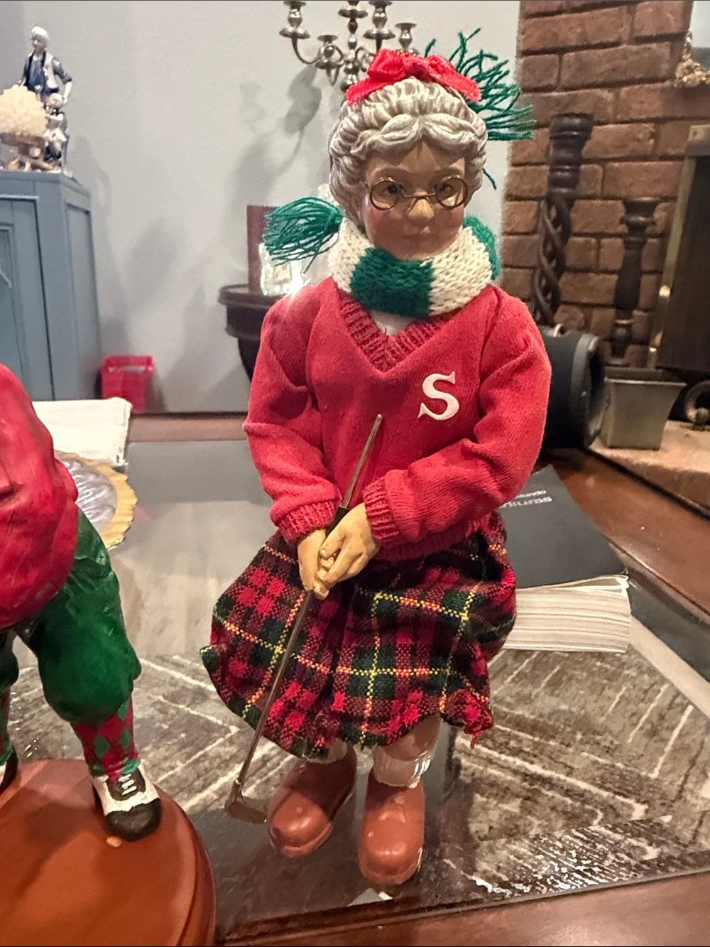 Russ collectible pair